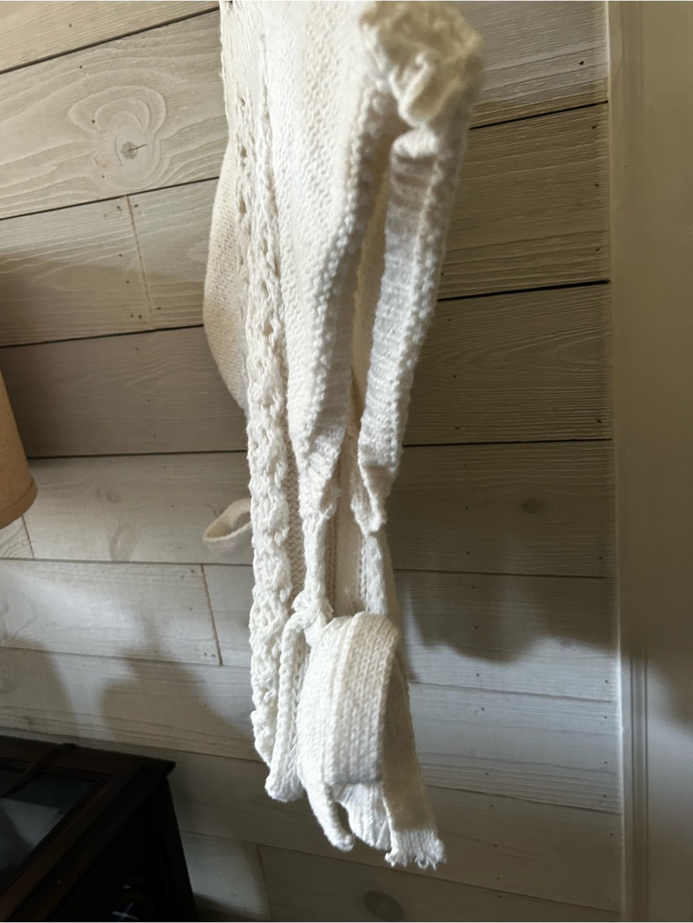 Women’s Cream Knit Short-Sleeve Sweater with Lace Trim - Picture 6 of 6